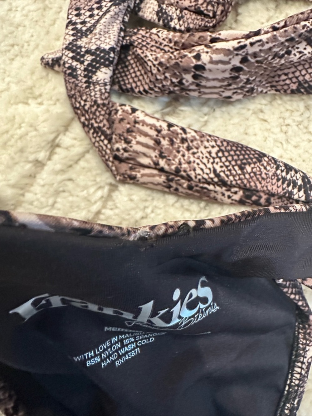 Frankies Bikini set - Picture 5 of 5